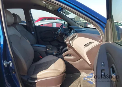 2014 Hyundai Tucson Se z USA, uszkodzony, nr VIN KM8JU3AG7EU797588